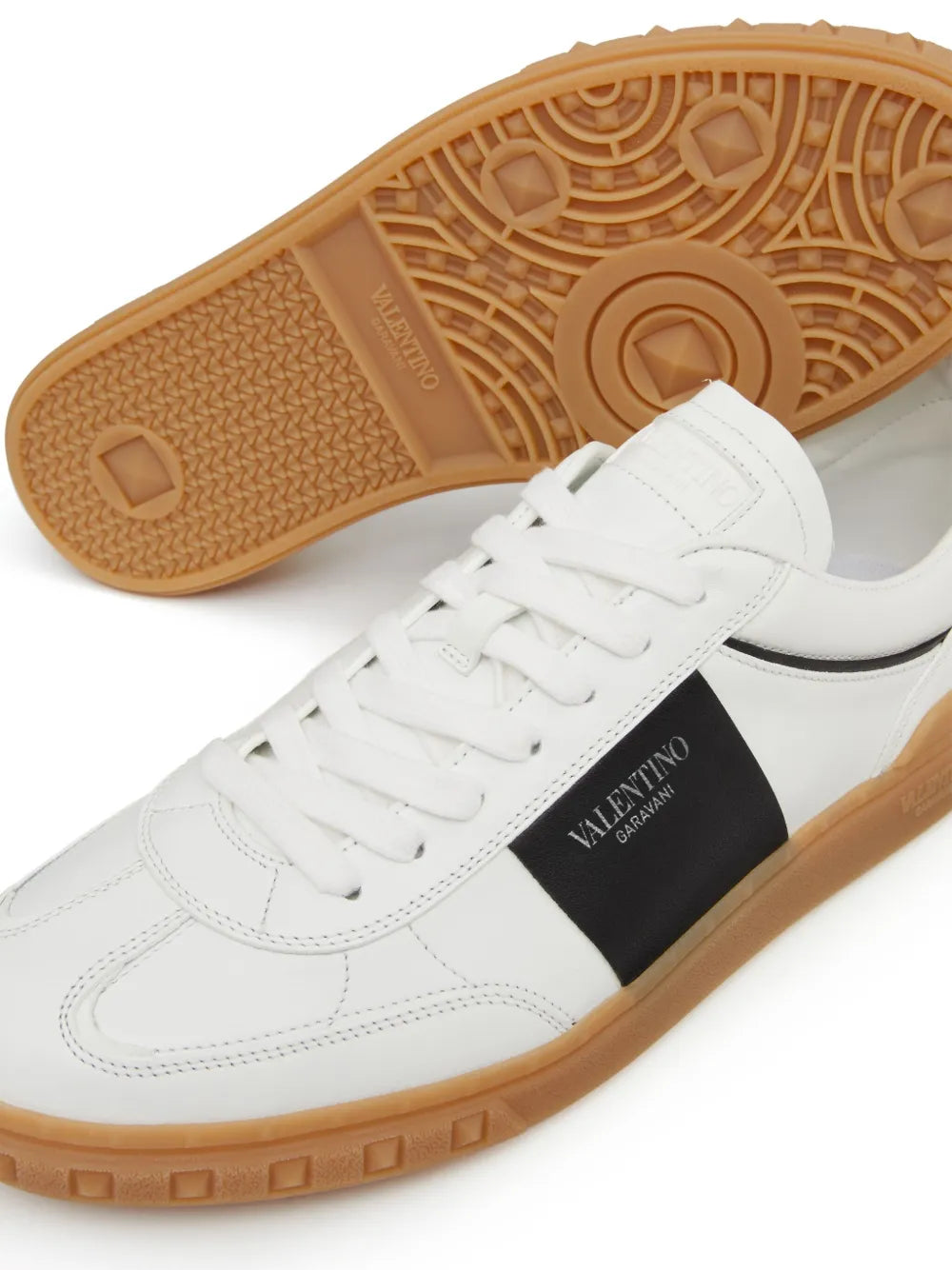 Valentino Garavani Upvillage Leather Sneakers