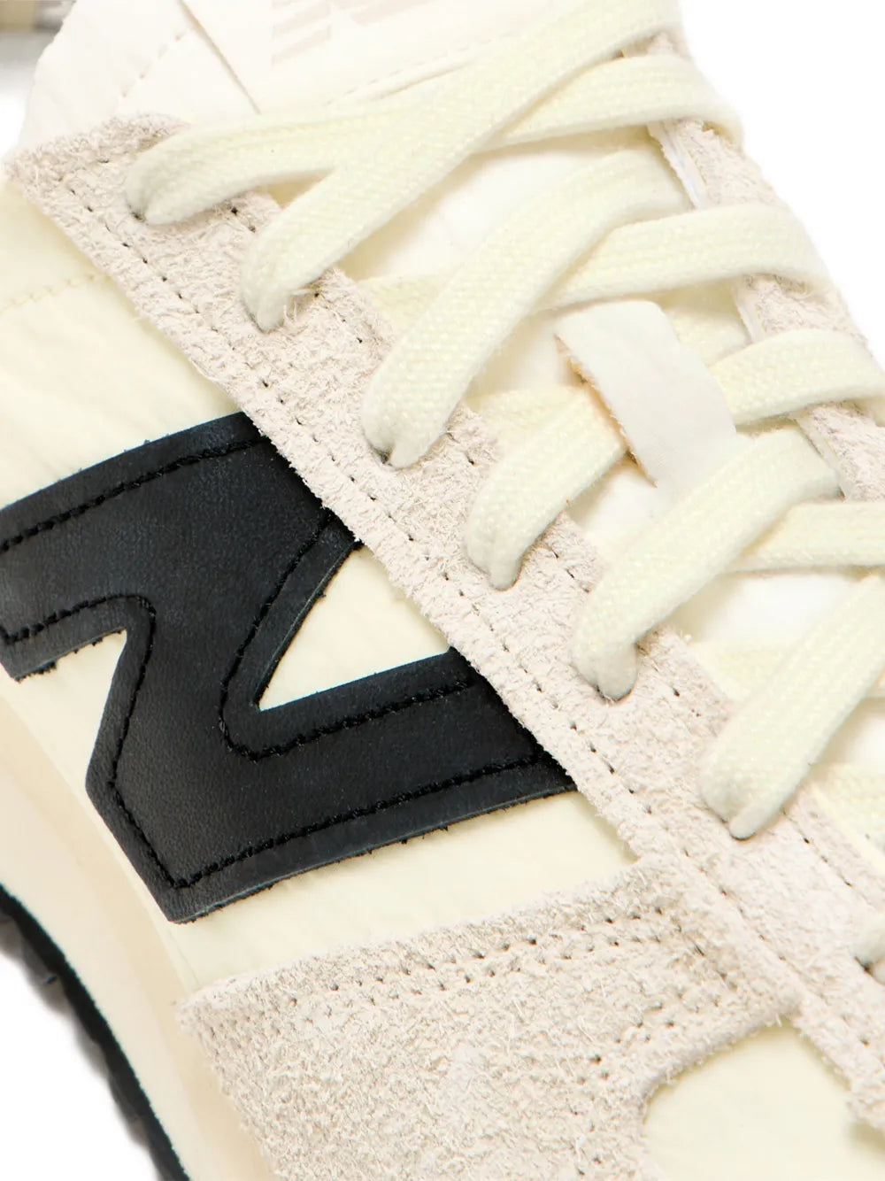 New Balance 471 Panelled Sneakers