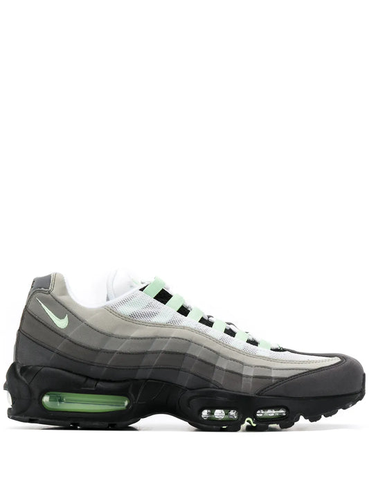 Nike Air Max 95 Sneakers