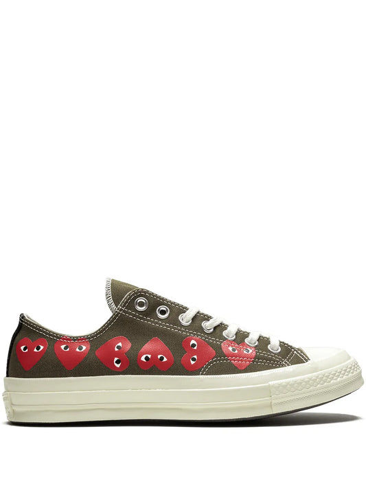 Comme Des Gar ns Play x Converse Chuck 70