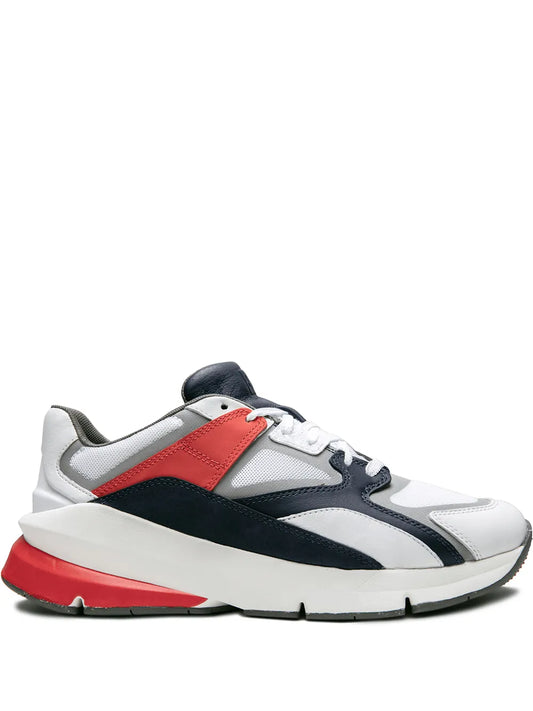 Under Armour Forge 96 Track