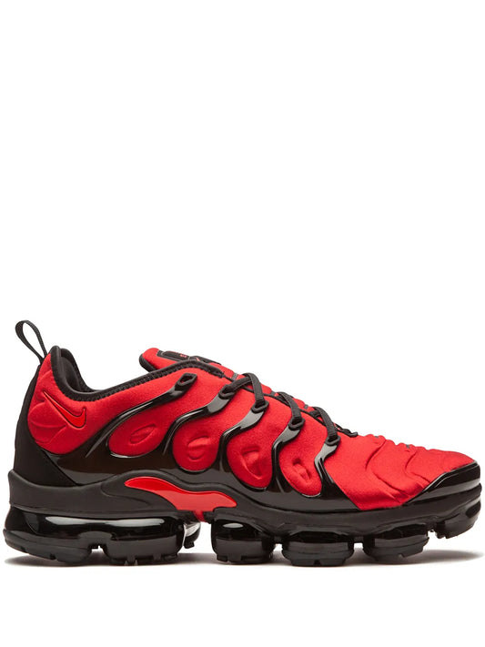 Nike Air Vapormax Plus Sneakers