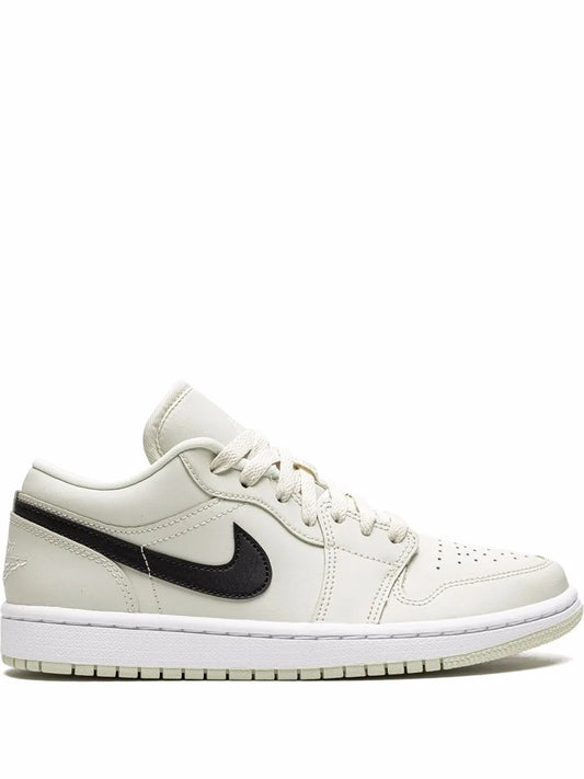 Jordan Air Jordan 1 Low