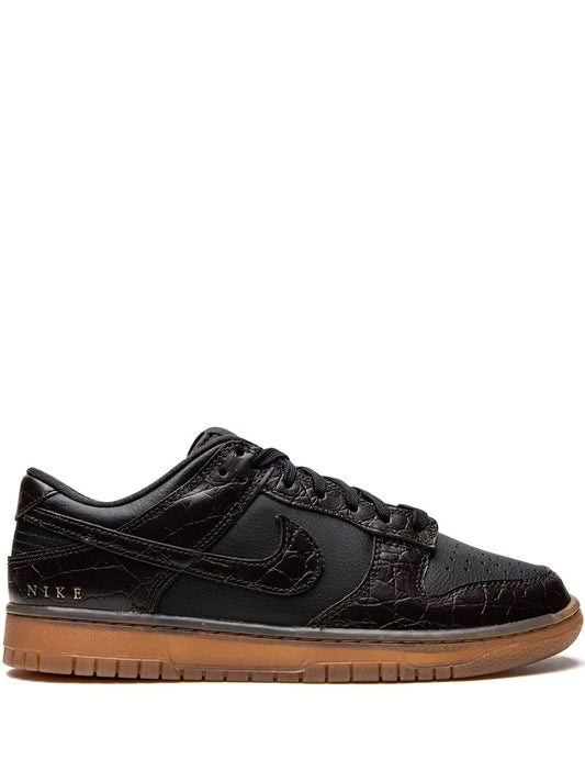 Nike Dunk Low Velvet Brown Black Sneakers