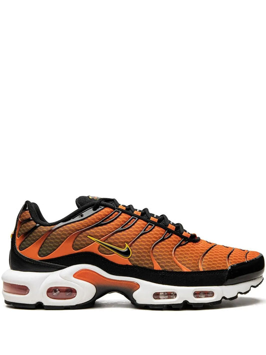 Nike Air Max Plus Safety Orange/University Gold Sneakers
