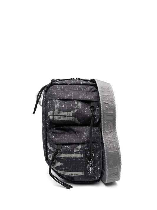 Eastpaklogo-print messenger bag