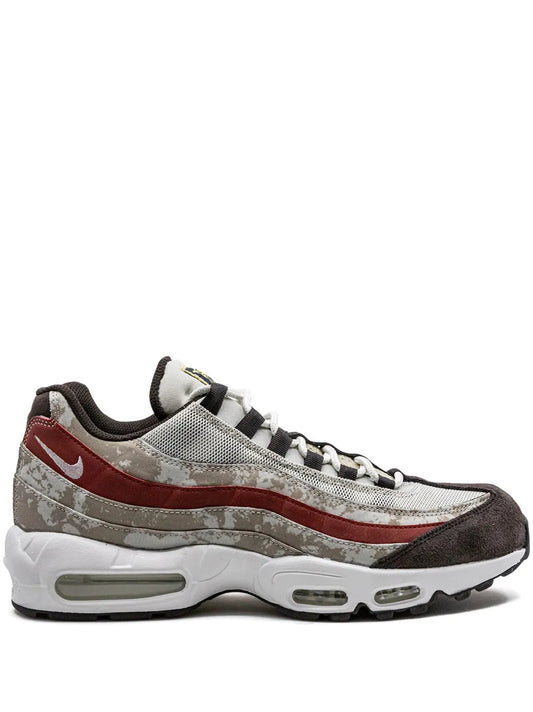 Nike Air Max 95 Social Fc Sneakers