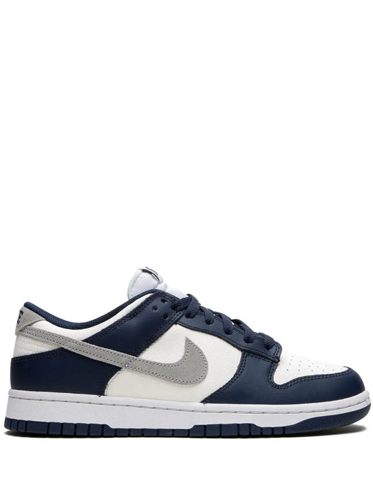 Nike Dunk Low Midnight Navy/Lt Smoke Grey Sneakers