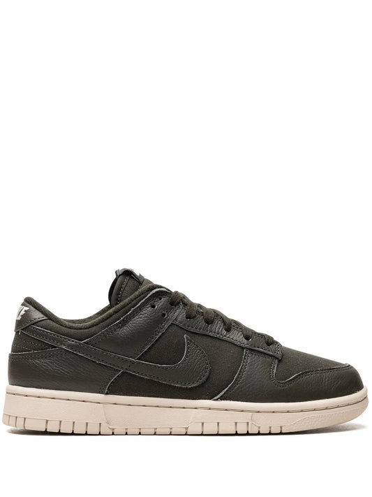 Nike Dunk Low Prm Sequoia Sneakers