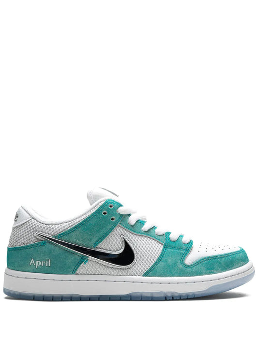 Nike Dunk Low Pro Qs April Skateboards Sneakers