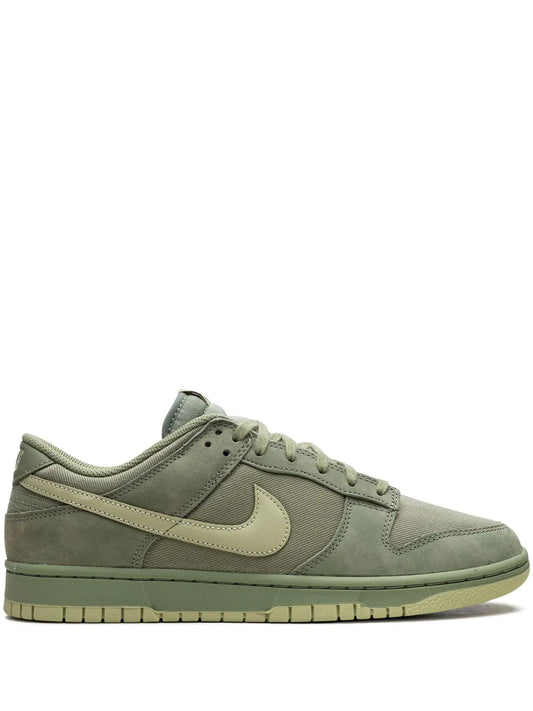 Nike Dunk Low Oil Green Sneakers