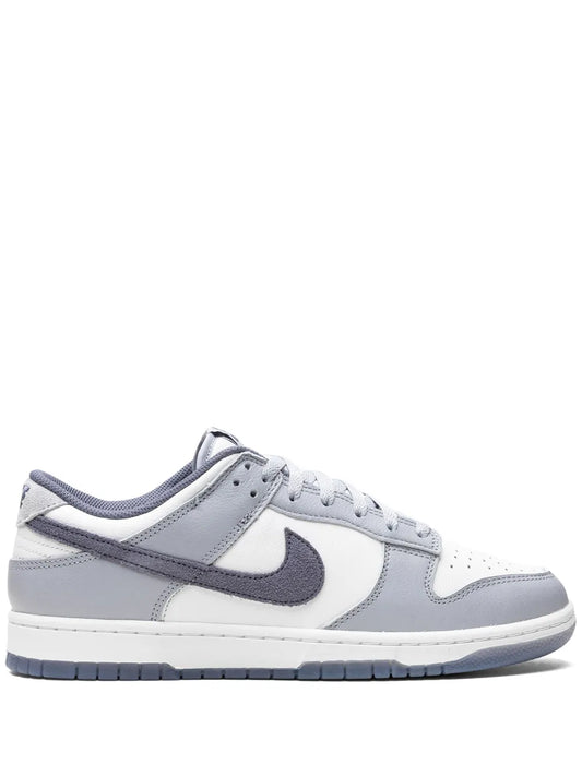 Nike Dunk Low Light Carbon Sneakers