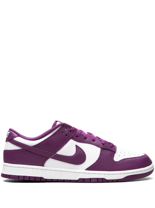 Nike Dunk Low White Sneakers