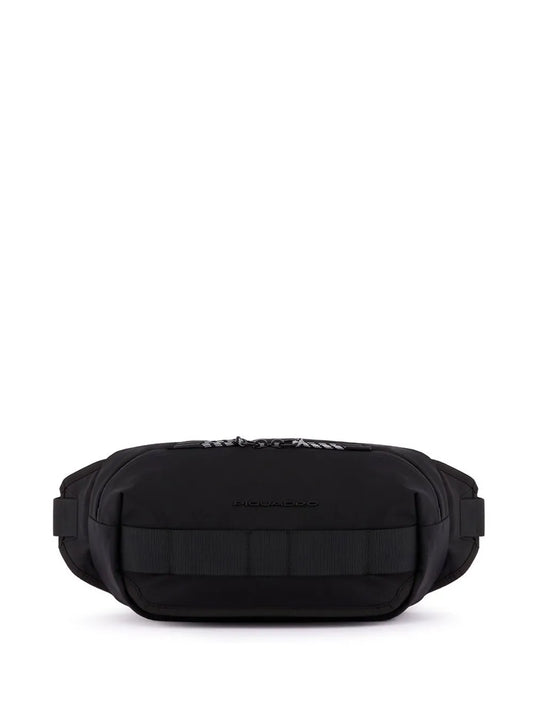 PIQUADROlogo-plaque belt bag