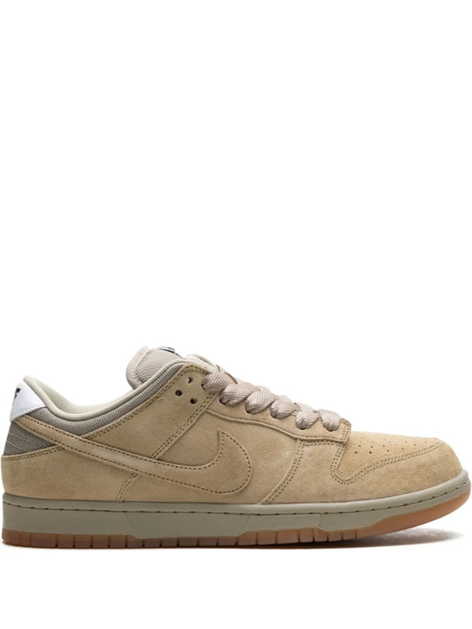 Nike Dunk Low Parachute Beige Sneakers