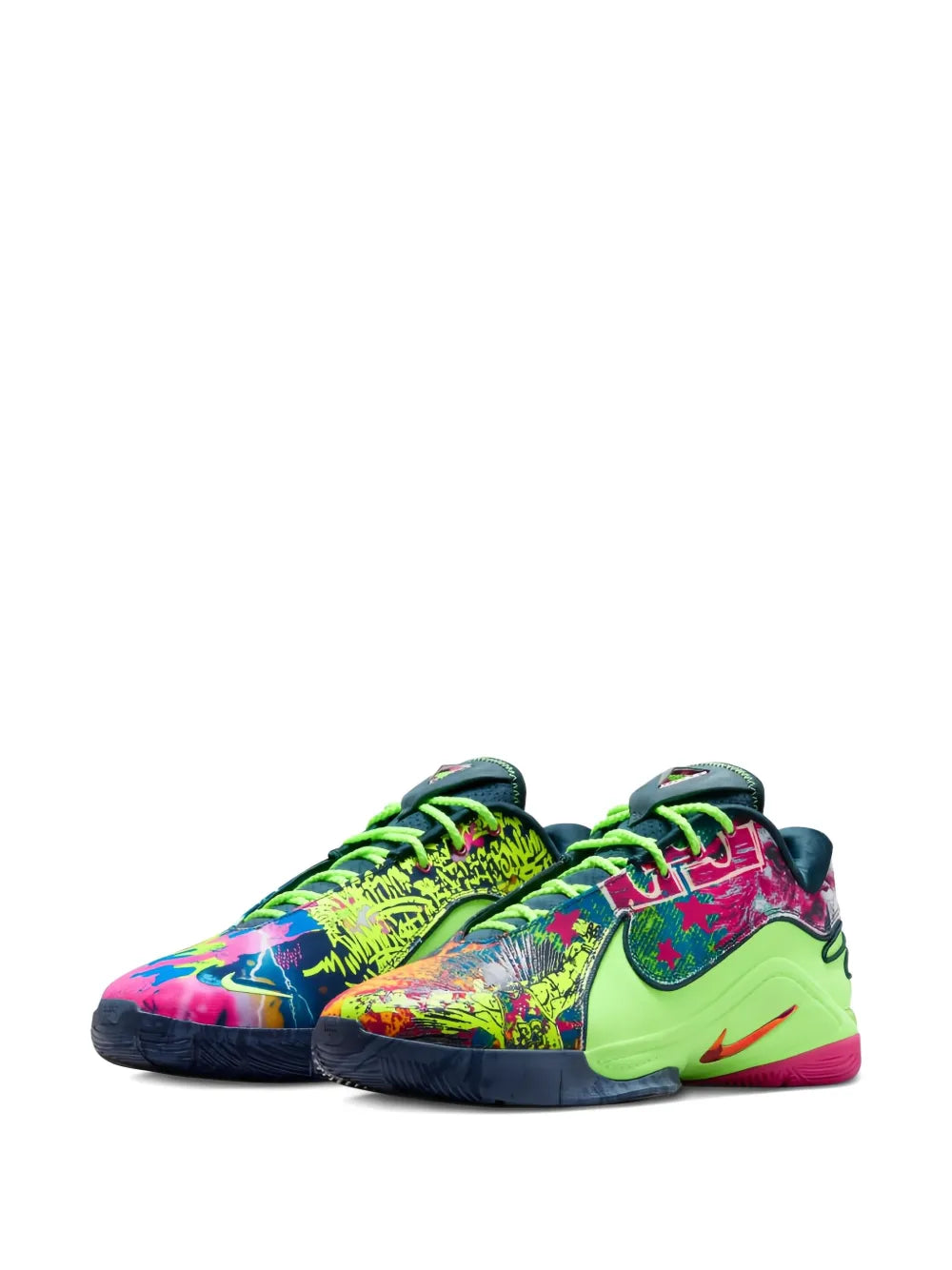Nike Lebron 22 Sneakers