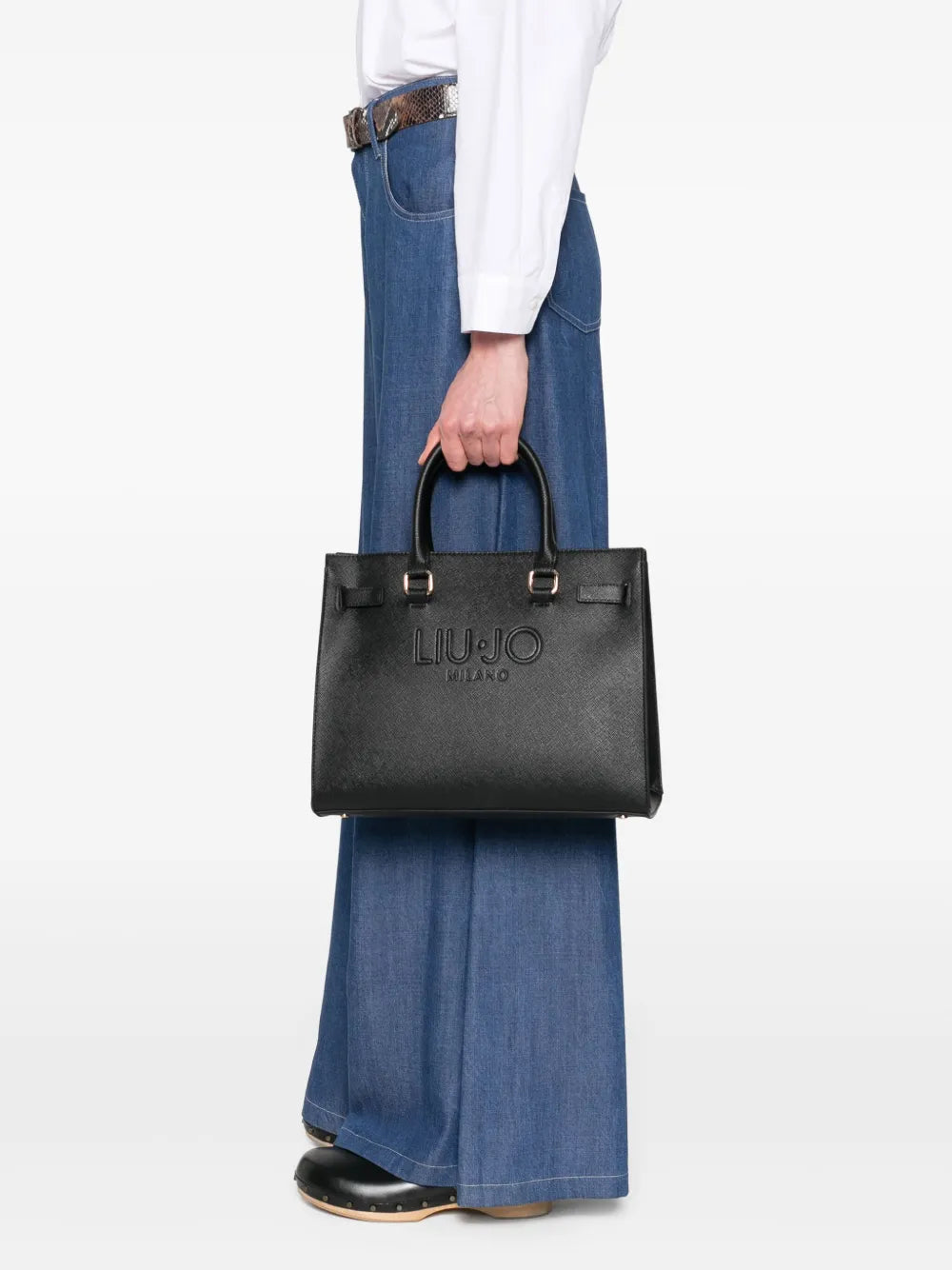 LIU JOlarge logo-embossed tote bag