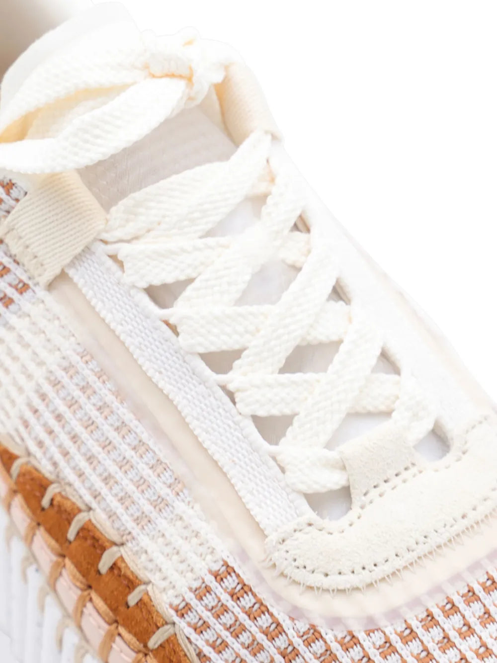 Chlo ama Textured-Sole Lace-Up
