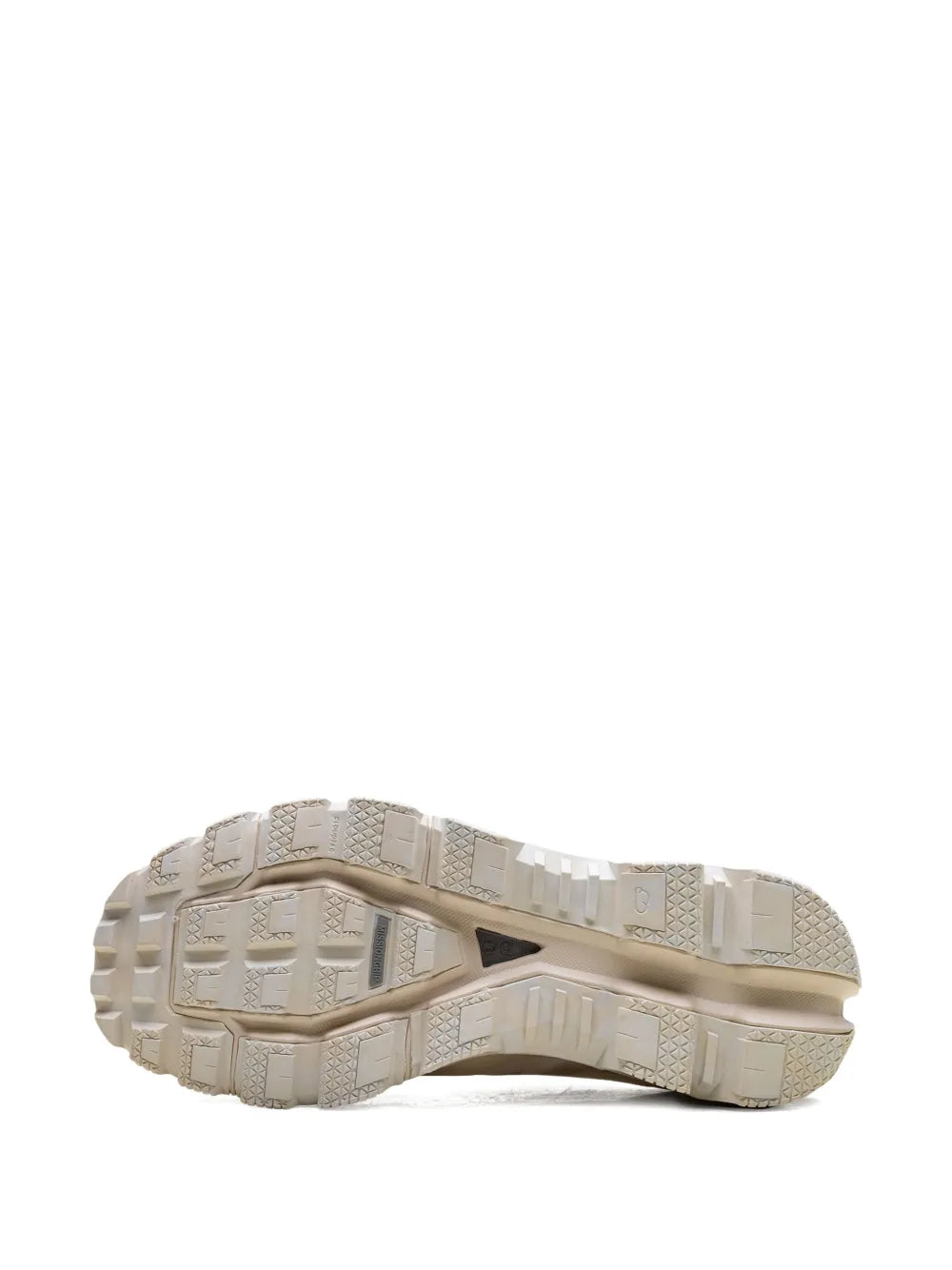 On Running X Loewe Cloudventure 2