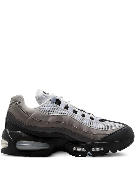 Nike Air Max 95 Black/White Sneakers