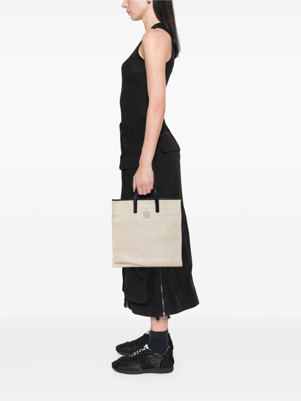 Pre-OwnedLoewe Pre-Owned2010-2024 Anagram Suede tote bag