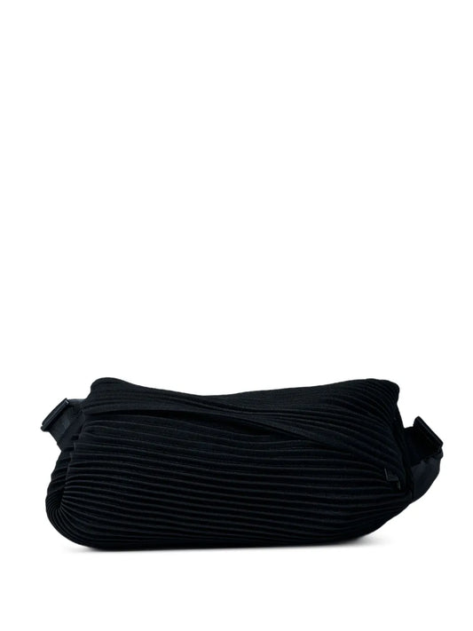 Pleats Please Issey Miyakepleated belt bag