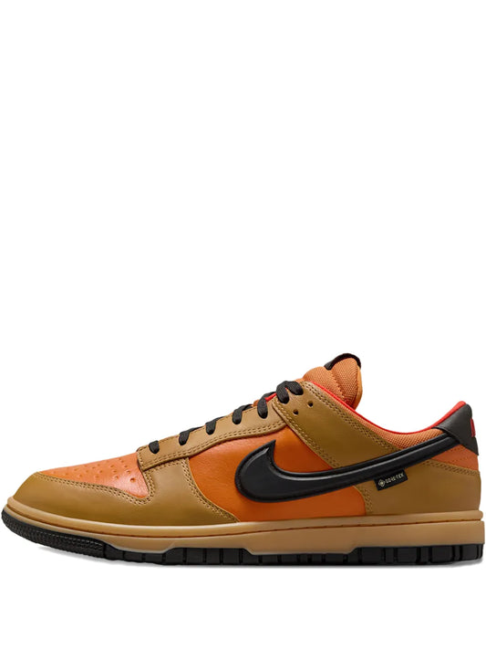 Nike Gore-Tex Dunk Low-Top Trainers