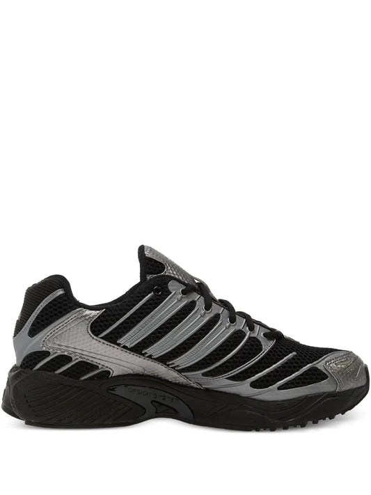 adidas Adistar Control 3 Panelled