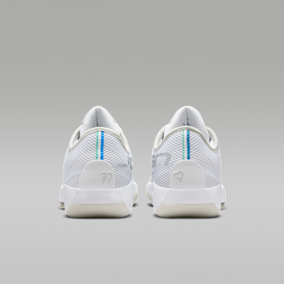 Luka 77