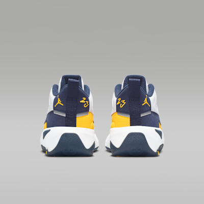 Jordan Max Aura 7
