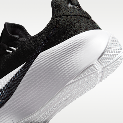 LeBron TR 1