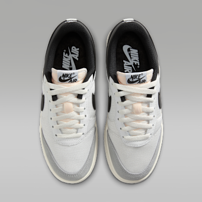 Air Jordan Skyline Low black